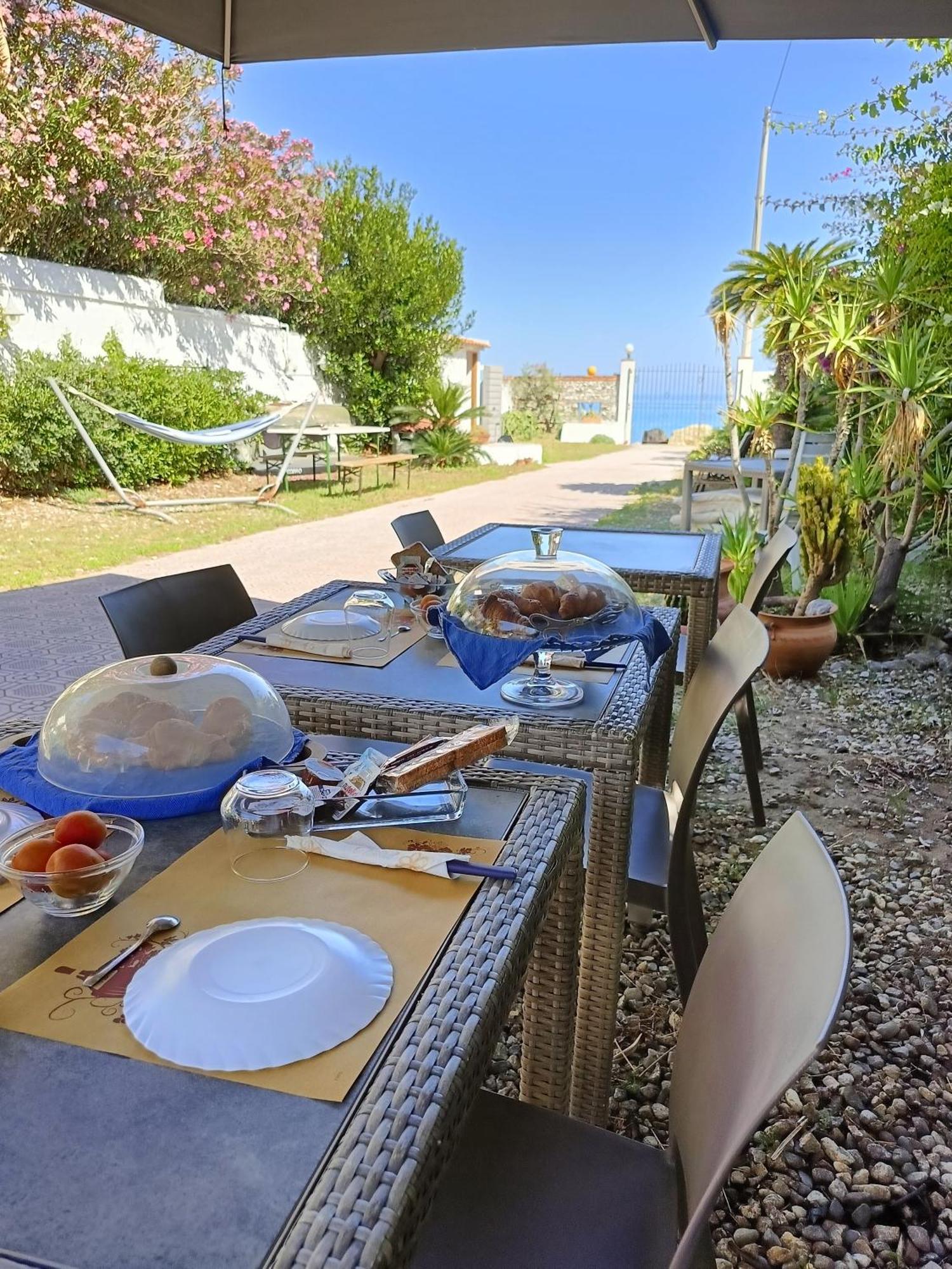 La Casa A Mare B&B Messina Buitenkant foto